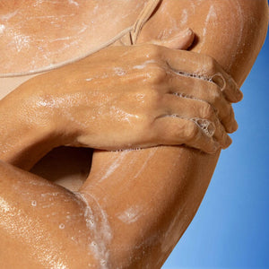 Blavana Body Cleanser by A Modernica Naturalis
